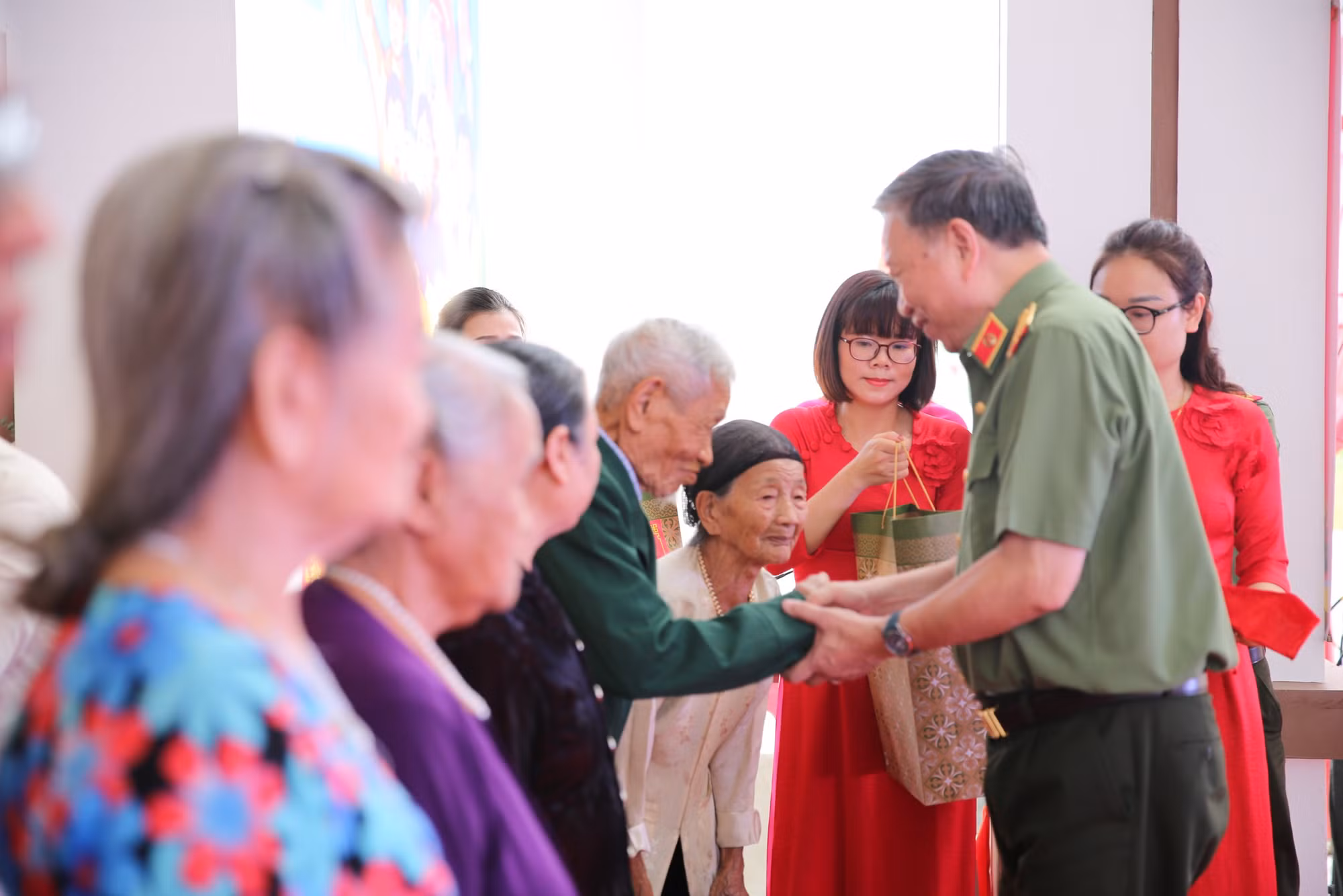 Bộ trưởng Tô Lâm dự Ngày hội Đại đoàn kết toàn dân tộc tại Nghệ An -0