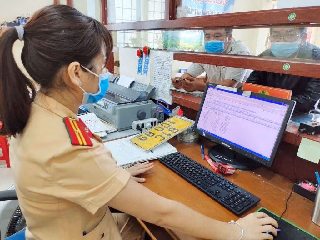 Đấu giá biển số góp phần phục vụ an sinh xã hội -0