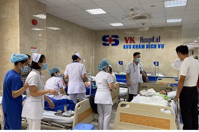 Vụ ngộ độc hàng loạt ở Nha Trang, yêu cầu đình chỉ tạm thời bếp ăn trường học -0