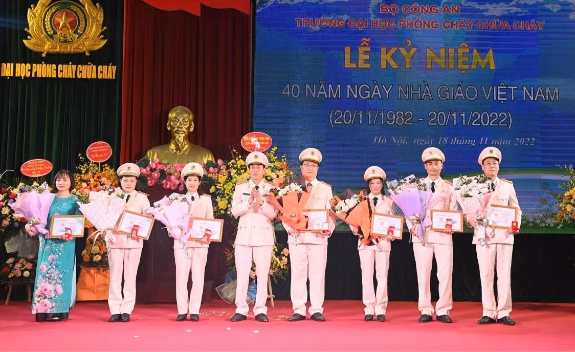 Gắn nhiệm vụ đào tạo với thực tiễn chiến đấu của lực lượng Cảnh sát Phòng cháy chữa cháy -0