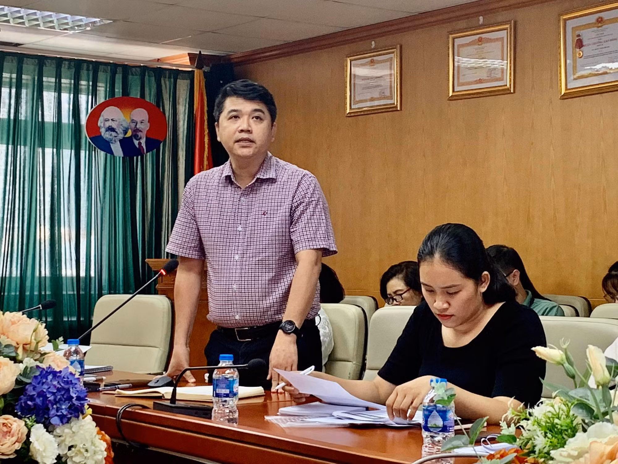 Gần 1.400 người nhiễm HIV tử vong trong 9 tháng đầu năm -0