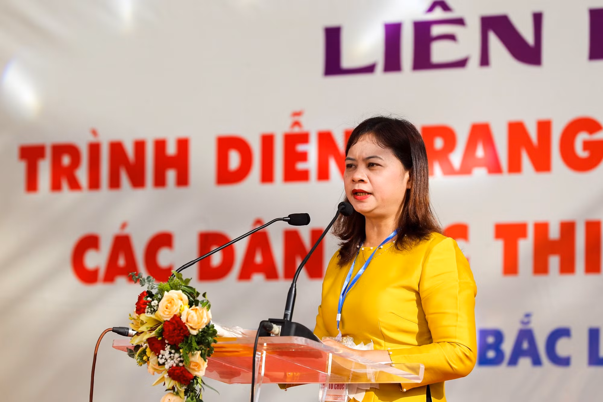Chiêm ngưỡng trang phục truyền thống của các dân tộc Việt Nam -0
