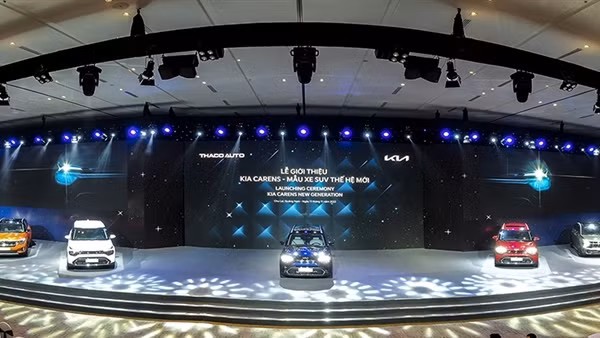 THACO Auto ra mắt mẫu xe Kia Carens thế hệ mới