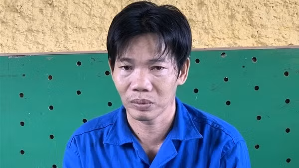 Cự cãi, chồng đâm vợ tử vong rồi đến cơ quan Công an đầu thú