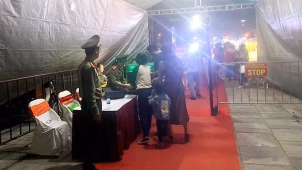 Đảm bảo an ninh trật tự tại Festival Tràng An kết nối di sản - Ninh Bình 2022