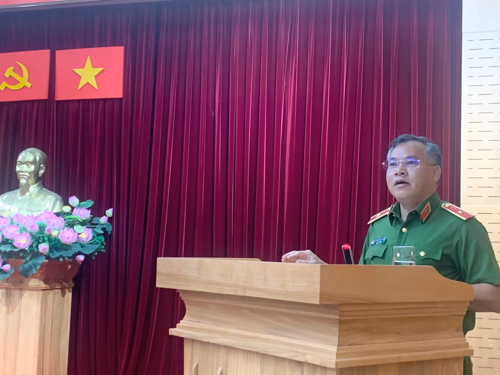 sơ kết 1 tháng triển khai Kế hoạch của Bộ Công an về tổng rà soát, kiểm tra an toàn PCCC trên toàn quốc -0