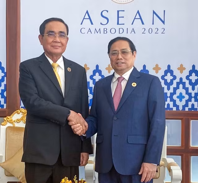Thủ tướng Phạm Minh Chính gặp lãnh đạo một số nước ASEAN -0