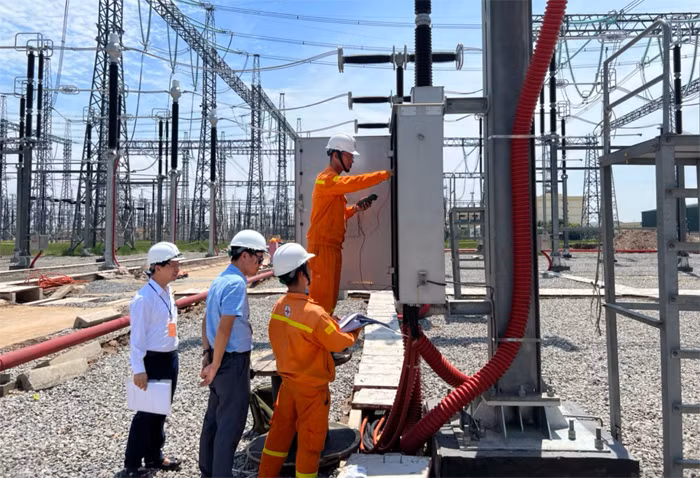 Đảm bảo cung ứng điện liên tục cho nền kinh tế -0