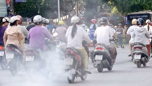 Kiểm soát khí thải xe máy cần sớm thực hiện