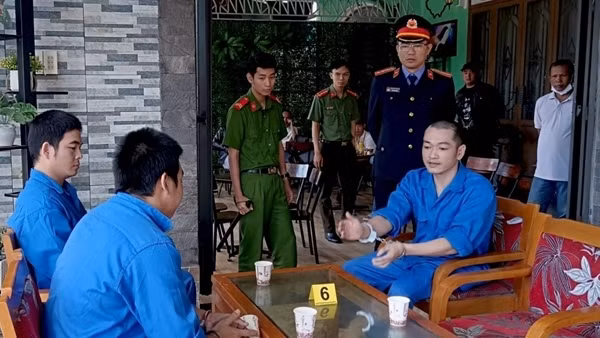 Quá khứ của nhóm đối tượng nổ súng gây náo loạn trên Quốc lộ 1A