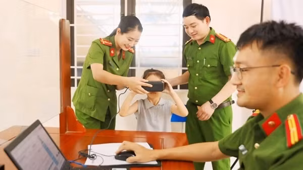 Hơn 2.000 trẻ em Hà Tĩnh đã được cấp thẻ căn cước