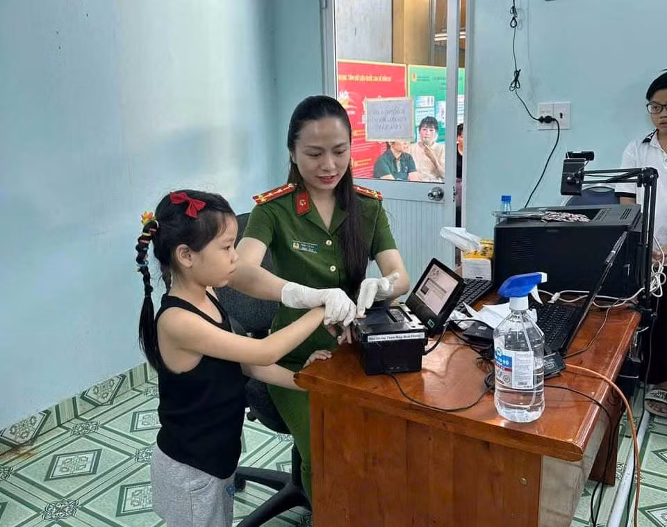 Những ngày đầu cấp căn cước theo Luật Căn cước mới tại TP Hồ Chí Minh -0