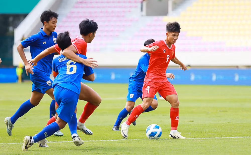 Thấy gì từ trận U16 Việt Nam thua U16 Thái Lan? -0