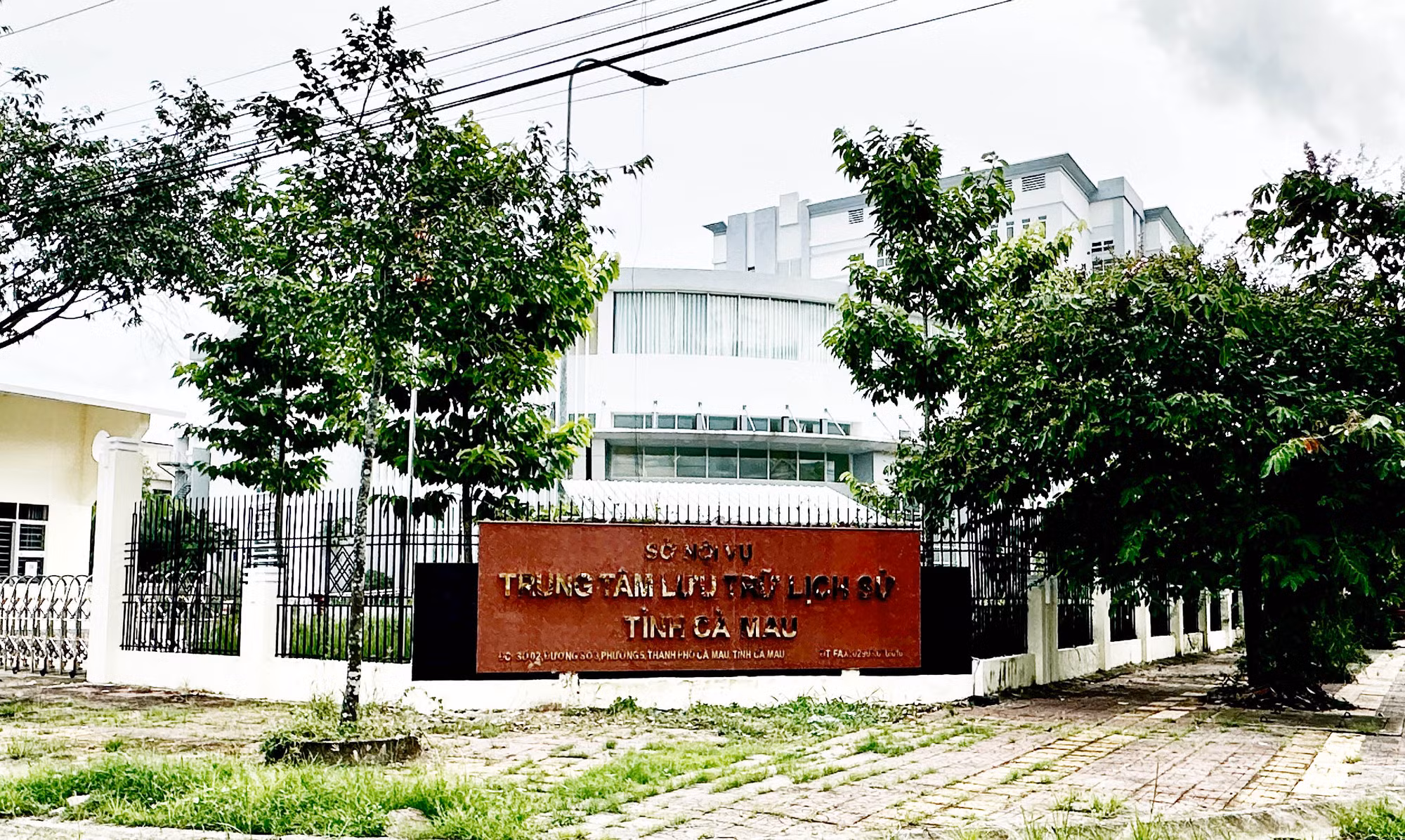 Do sai phạm, Giám đốc Trung tâm lưu trữ lịch sử tỉnh Cà Mau xuống làm Phó Giám đốc -0