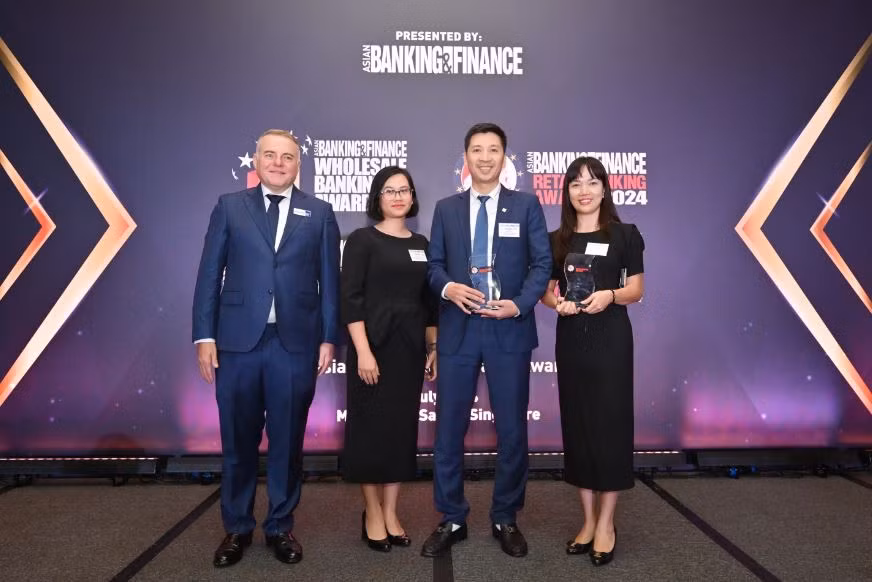 ABF vinh danh PVcomBank là “Ngân hàng chuyển đổi số tốt nhất” năm thứ ba liên tiếp -0