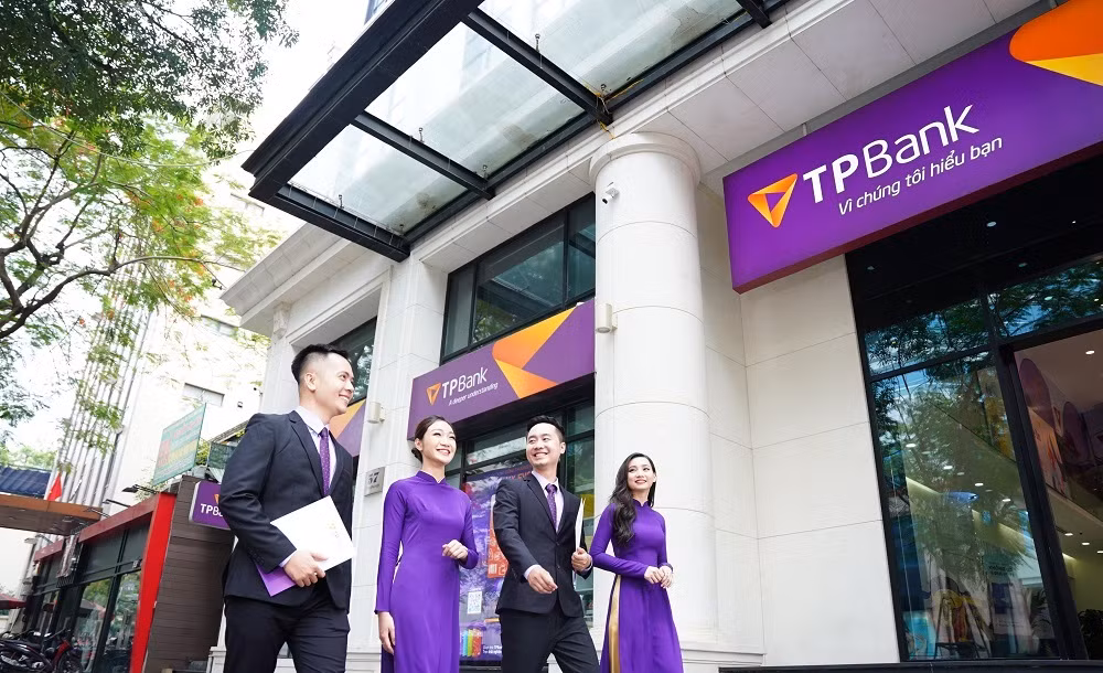 TPBank liên tục lọt Top trong các bảng xếp hạng uy tín trong nước và quốc tế -0