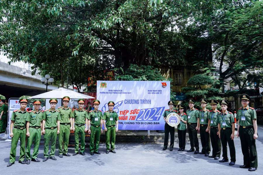 “Tiếp sức” cho thí sinh tham dự Kỳ thi đánh giá của Bộ Công an năm 2024 -0