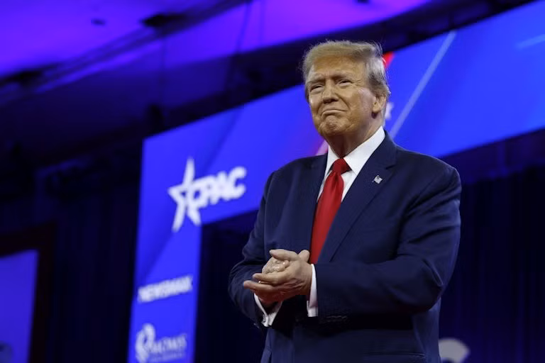 Ông Trump được hưởng quyền miễn trừ, yên tâm ra tranh cử -0
