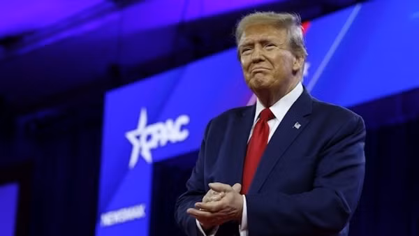 Ông Trump được hưởng quyền miễn trừ, yên tâm ra tranh cử