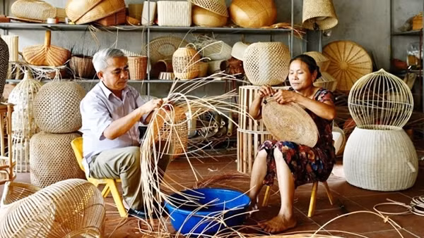 Cần chính sách "thông thoáng" hơn để phát triển làng nghề