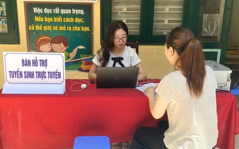 Hà Nội thành lập tổ công tác hỗ trợ tuyển sinh trực tuyến vào các lớp đầu cấp -0