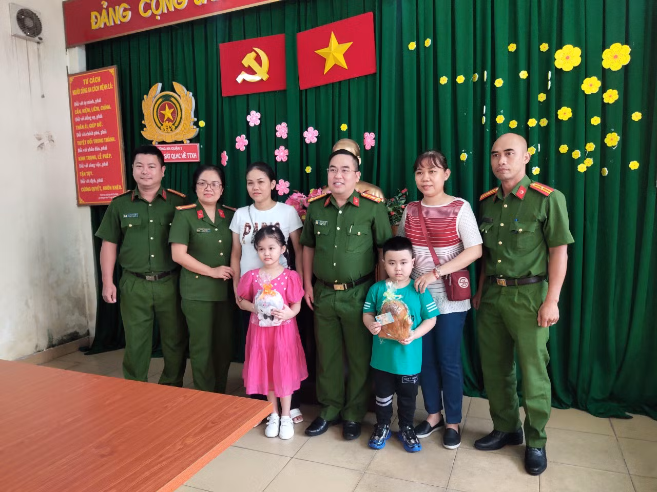 Những ngày đầu cấp căn cước theo Luật Căn cước mới tại TP Hồ Chí Minh -0