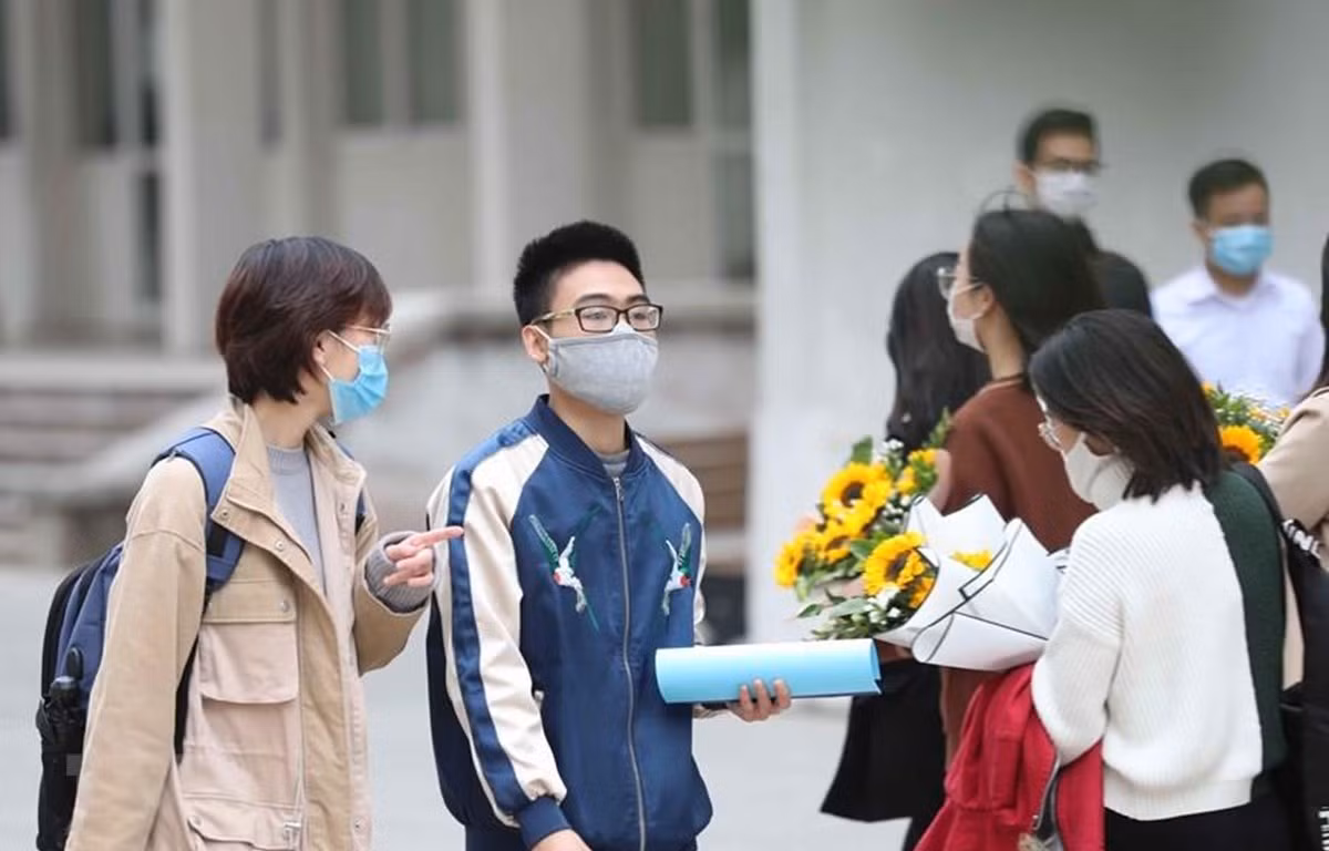 Hà Nội: Khuyến khích người dân đeo khẩu trang khi đến các khu vực công cộng -0
