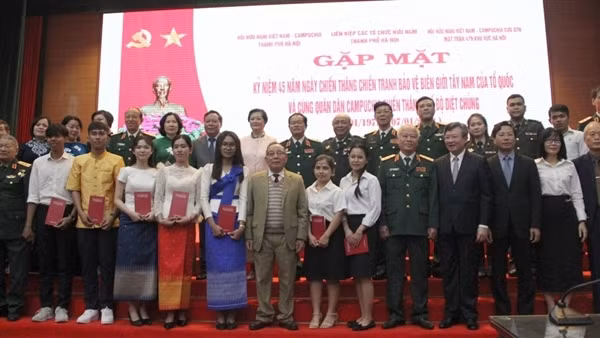 Chiến thắng 7/1 mở ra chương mới trong quan hệ Việt Nam – Campuchia