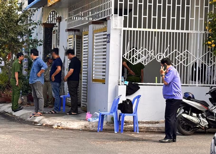 Phát hiện căn nhà có dấu hiệu sản xuất tiền giả -0
