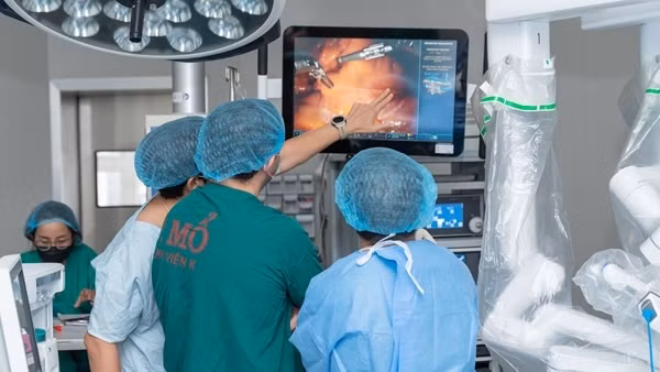 Phẫu thuật triệt căn cho bệnh nhân ung thư đường tiêu hoá