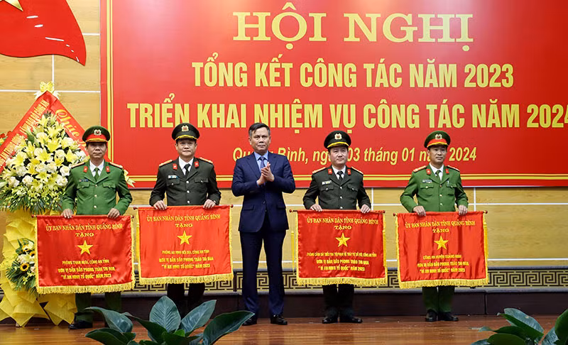 Xây dựng Công an Quảng Bình trong sạch, vững mạnh, chính quy, tinh nhuệ, hiện đại -0