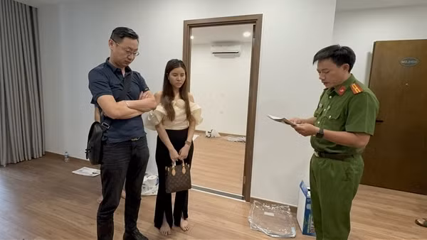 Góc khuất đường dây mại dâm có người mẫu, diễn viên, phi công… tham gia