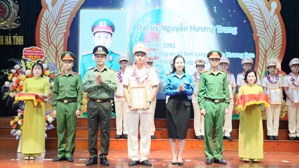 Người Trưởng Công an xã được dân tin yêu