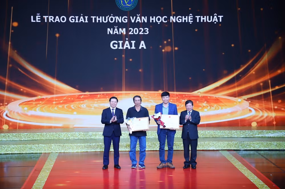 Trao Giải thưởng Văn học nghệ thuật năm 2023 -0