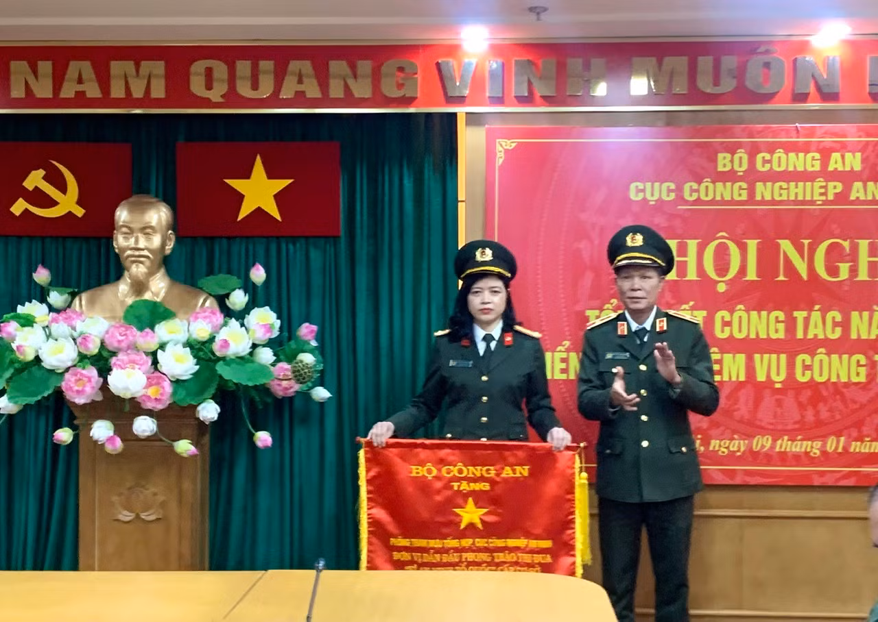Tỏng kết công tác Cục Công nghiệp an ninh -0