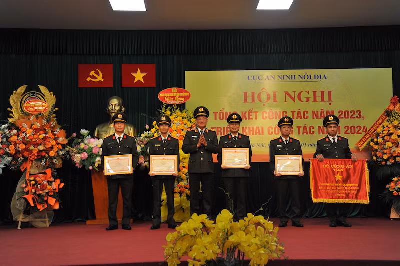 Đảm bảo an ninh nội địa trong mọi tình hương -0