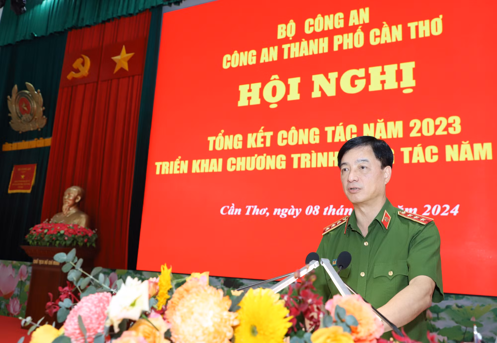 Giữ vững ổn định chính trị trong mọi tình huống, tạo chuyển biến tích cực về ANTT -0