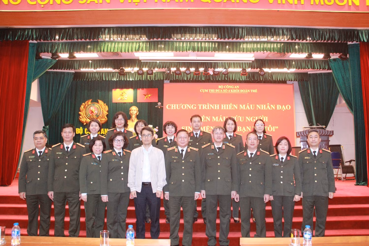 Cụm thi đua số 4 Khối đoàn thể tham gia “Hiến máu cứu người sinh mệnh của bạn và tôi” -0