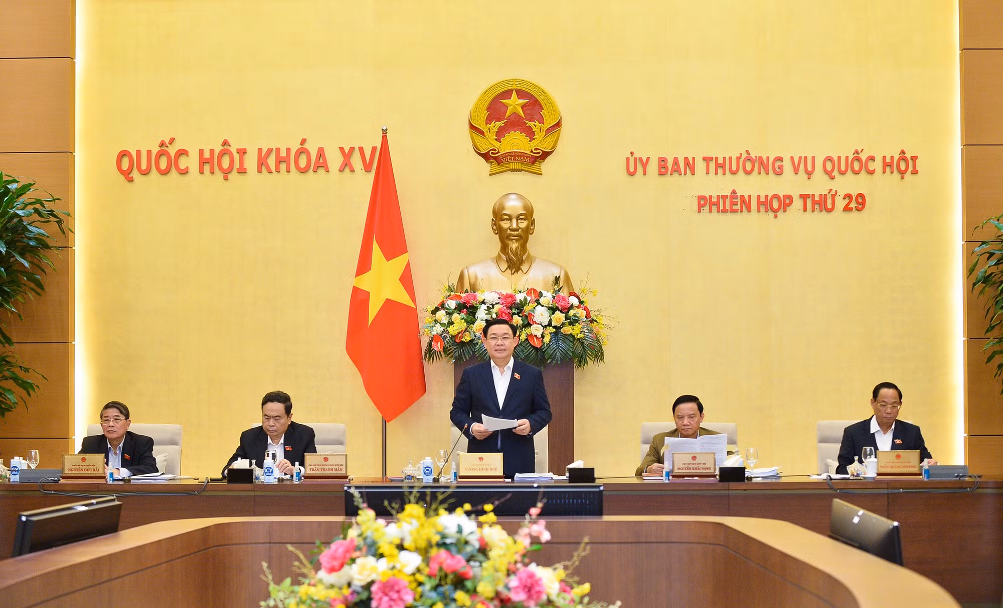 Tiếp tục xem xét Luật Đất đai (sửa đổi), trình Quốc hội thông qua tại Kỳ họp bất thường -0