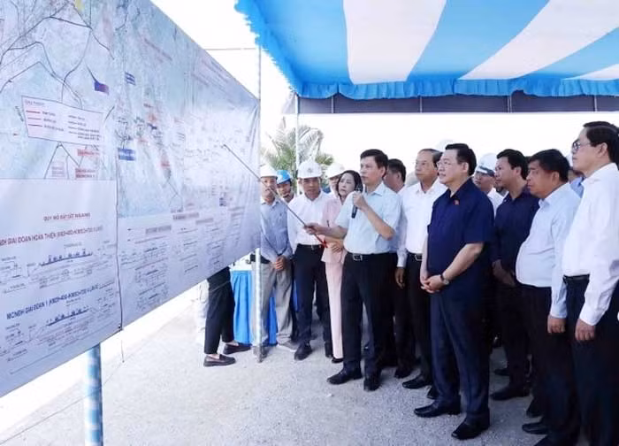 Chủ tịch Quốc hội Vương Đình Huệ thăm, làm việc tại tỉnh Bà Rịa-Vũng Tàu -0