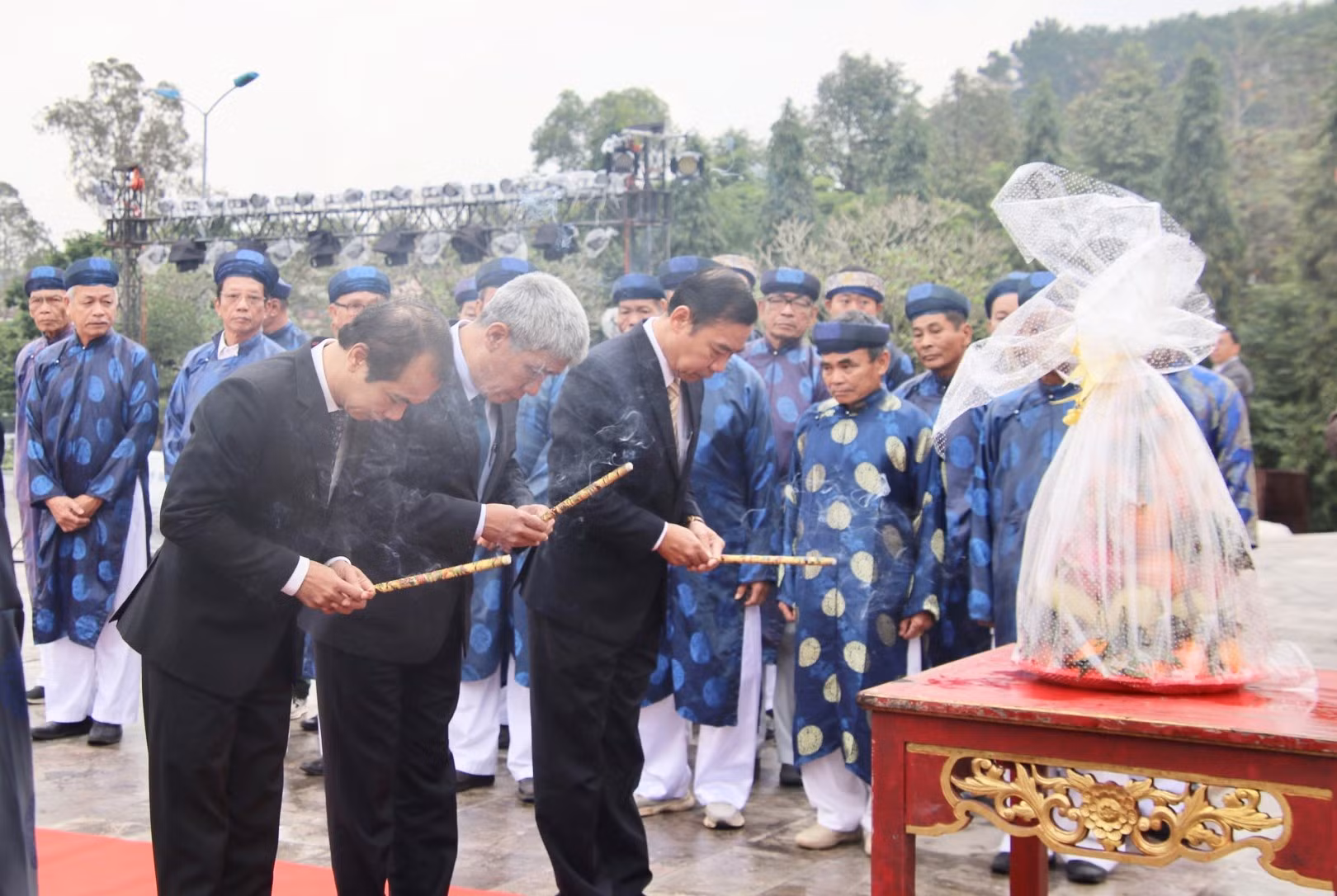 Thừa Thiên Huế kỷ niệm 235 năm Nguyễn Huệ lên ngôi Hoàng đế -0