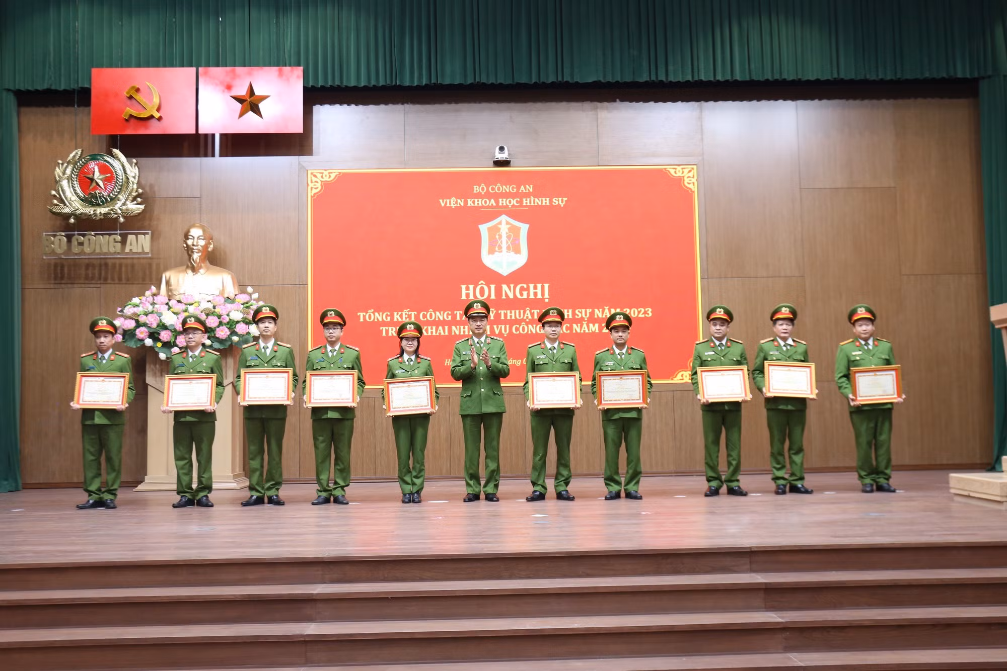 Lực lượng kĩ thuật hình sự có những đóng góp quan trọng trong nhiệm vụ của lực lượng Công an -0