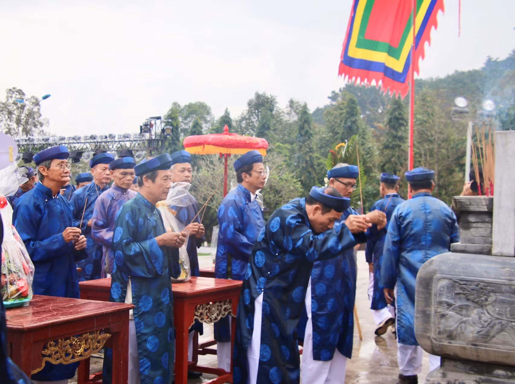 Thừa Thiên Huế kỷ niệm 235 năm Nguyễn Huệ lên ngôi Hoàng đế -0