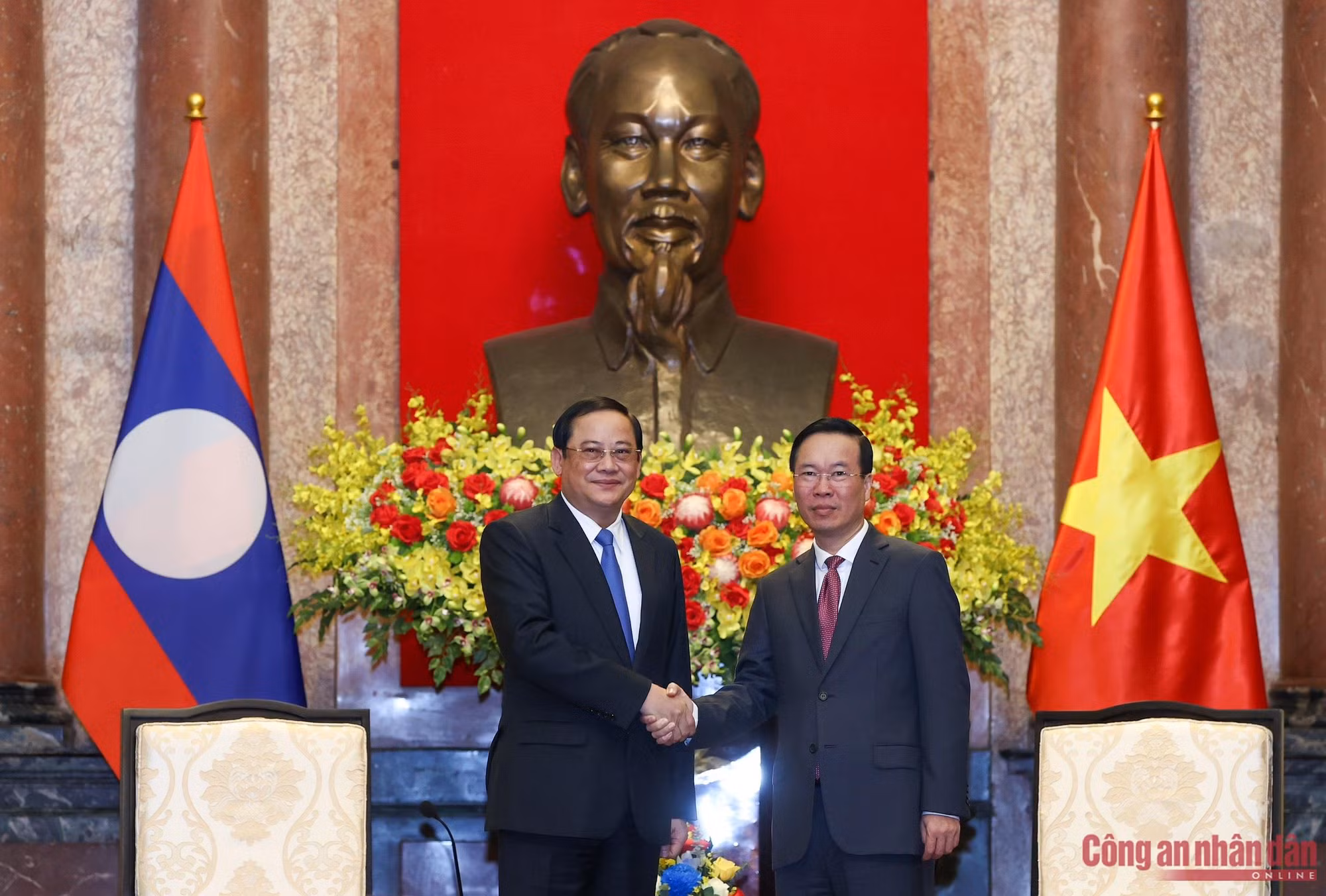 Chủ tịch nước Võ Văn Thưởng tiếp Thủ tướng Lào -0