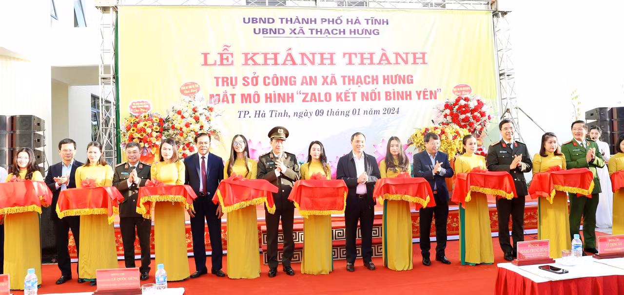 Thứ trưởng Lê Quốc Hùng dự lễ khánh thành trụ sở Công an xã Thạch Hưng -0