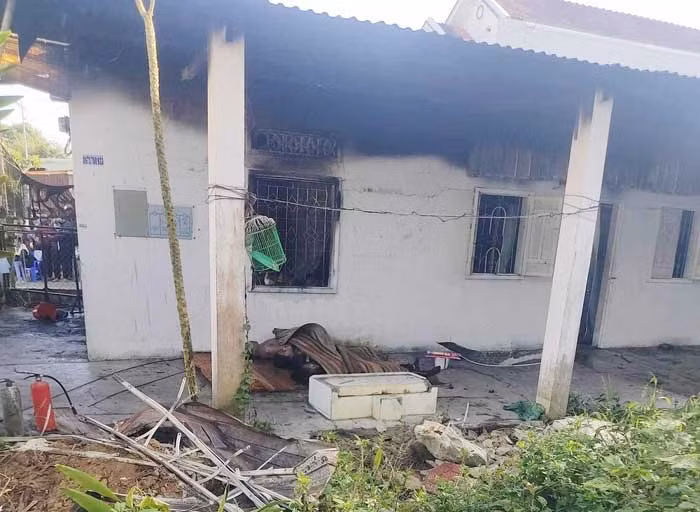  Đối tượng phóng hỏa đã treo cổ tự tử -0