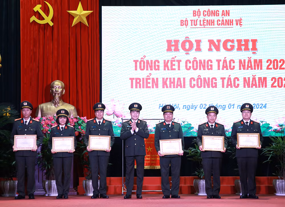 Tích cực đổi mới, không ngừng nâng cao chất lượng các mặt công tác cảnh vệ -0