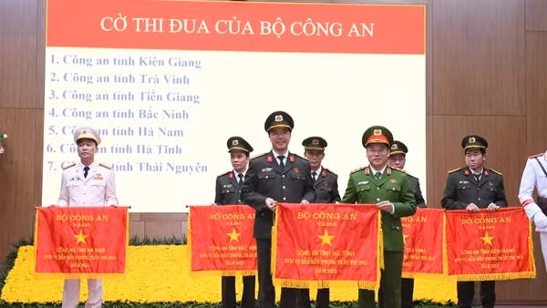 Nêu cao tính tiên phong, Công an Hà Tĩnh hoàn thành và vượt nhiều mục tiêu, yêu cầu đề ra