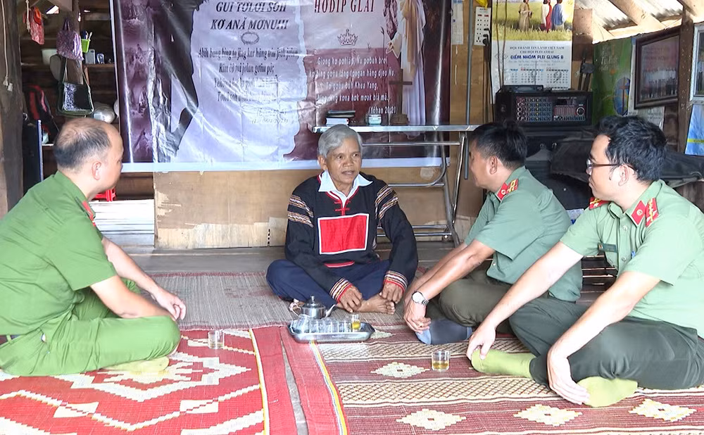 Trở về đức tin, giữ bình yên thôn làng -0