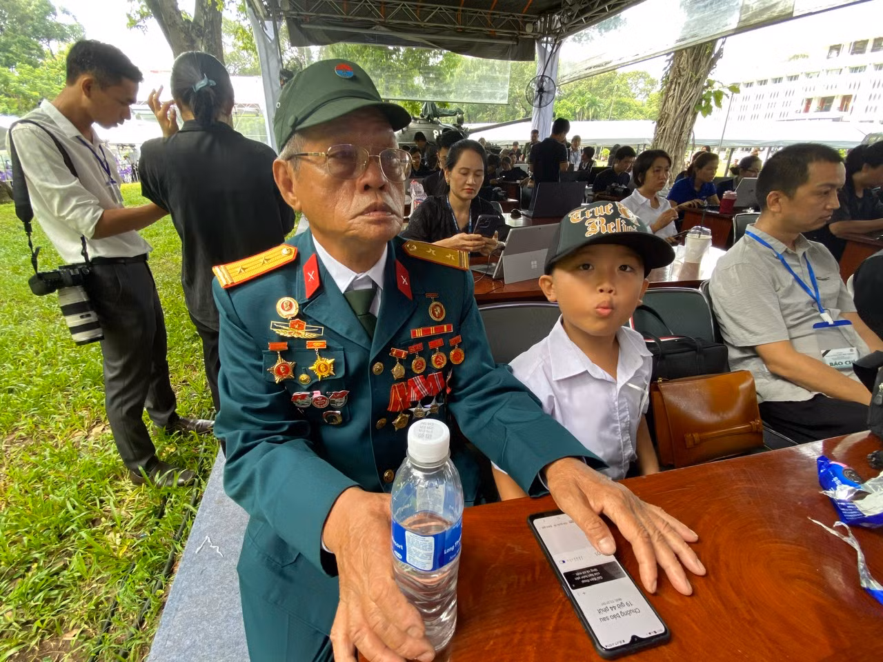 Chúng tôi đến đã tiễn Tổng Bí thư Nguyễn Phú Trọng lần cuối -0